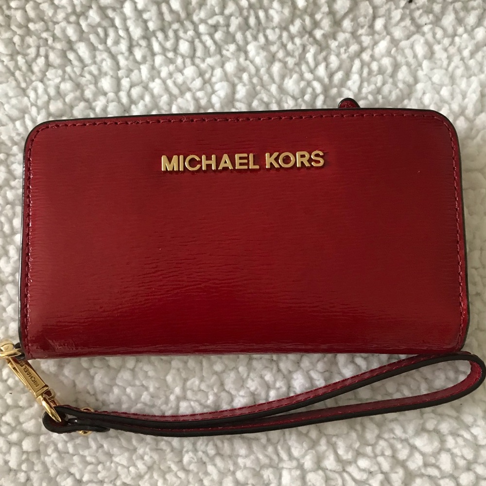 Michael Kors wristlet